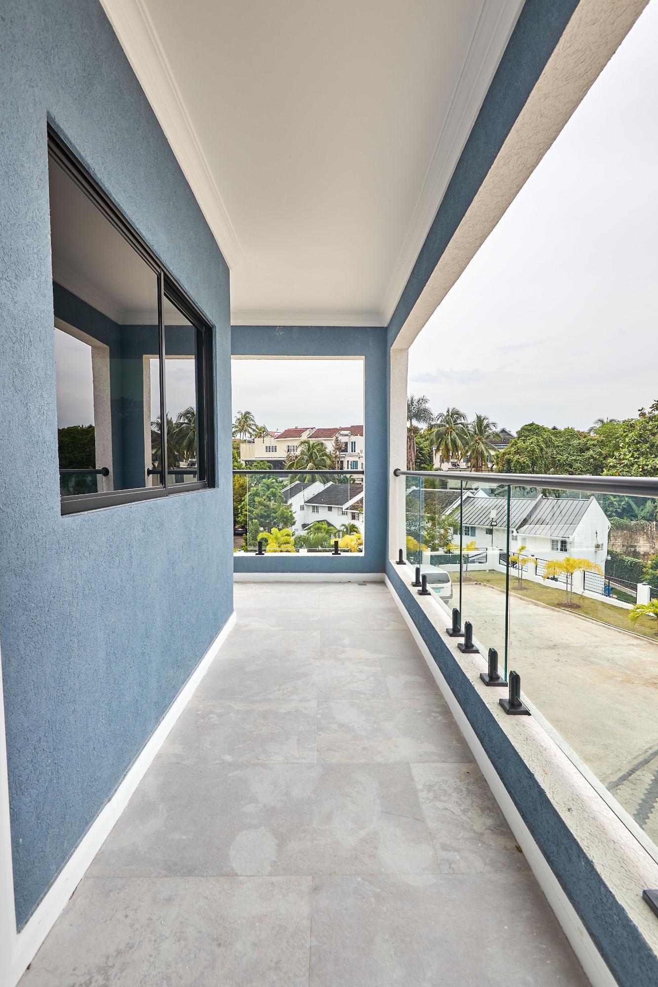 Fourteenth image of 6-5 Farringdon Terrace in Kingston 6, St. Andrew, Jamaica - property is For Rent