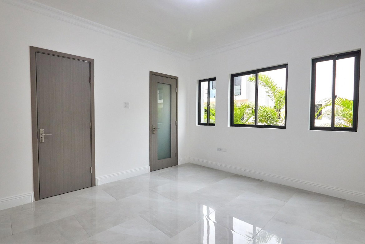 Twenty-Fifth image of 6-5 Farringdon Terrace in Kingston 6, St. Andrew, Jamaica - property is For Rent