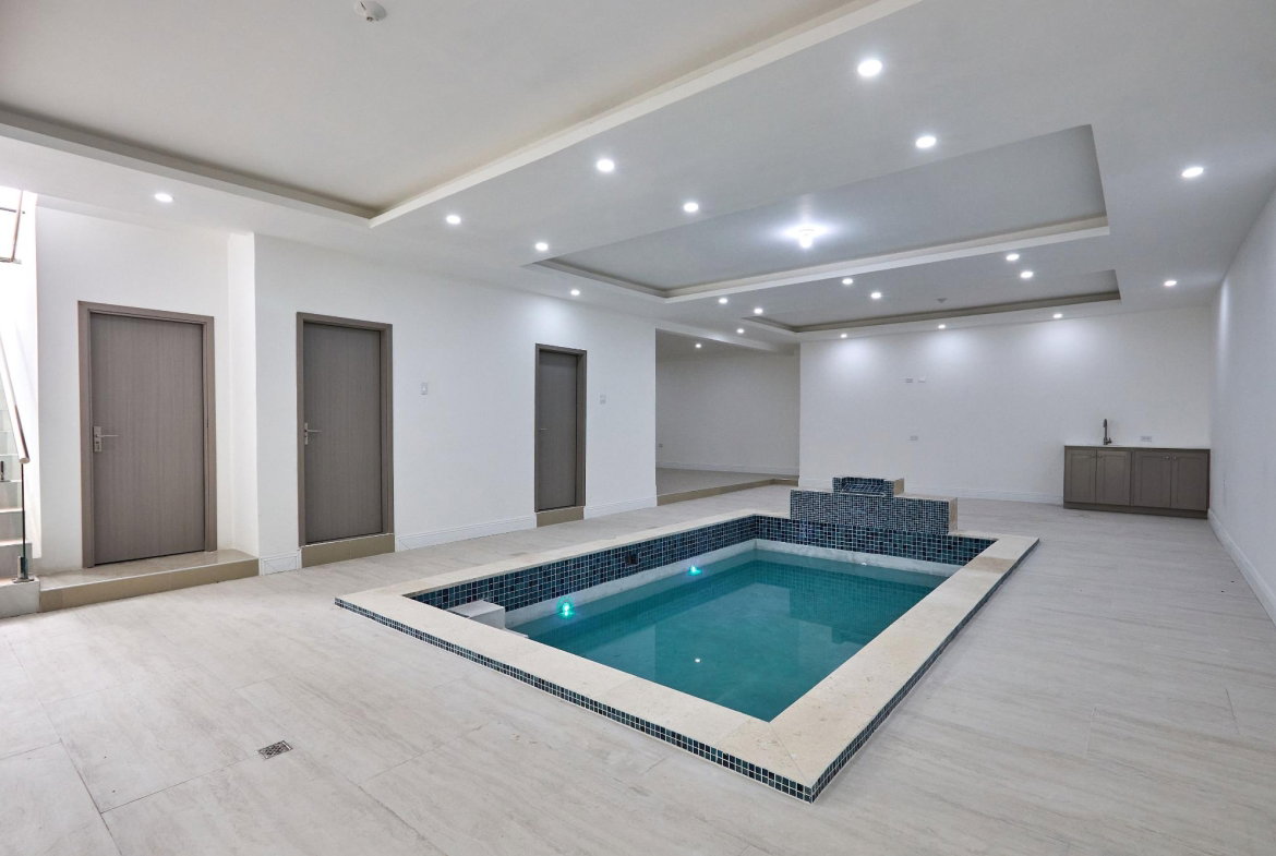 Twenty-Ninth image of 6-5 Farringdon Terrace in Kingston 6, St. Andrew, Jamaica - property is For Rent