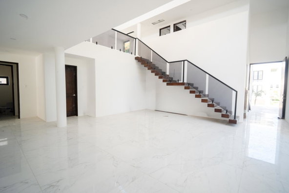 Second image of 6-1-3 Bamboo Avenue in Kingston 6, St. Andrew, Jamaica - property is For Sale