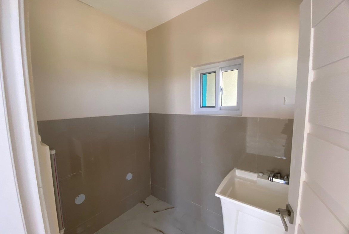 Eighteenth image of 1-6 Brentwood Terrace, West k in Kingston 19, St. Andrew, Jamaica - property is For Sale