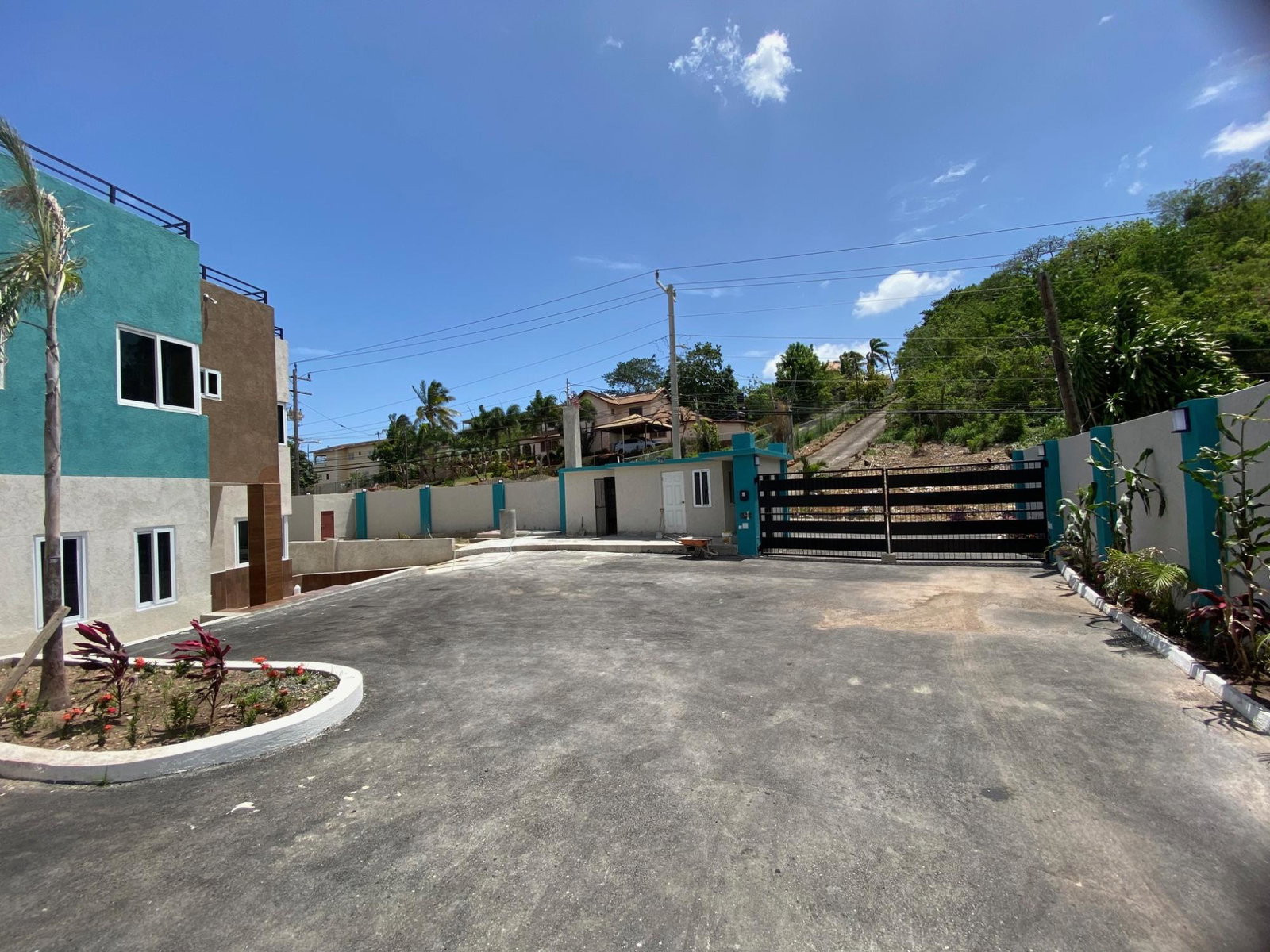 Fourth image of 1-6 Brentwood Terrace, West k in Kingston 19, St. Andrew, Jamaica - property is For Sale
