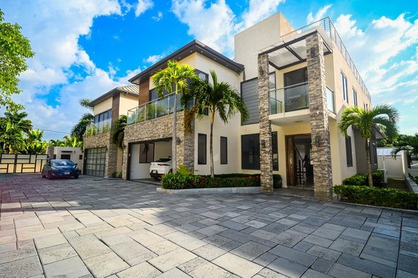 Second image of 2-5 Cherry Drive in Kingston 8, St. Andrew, Jamaica - property is For Sale