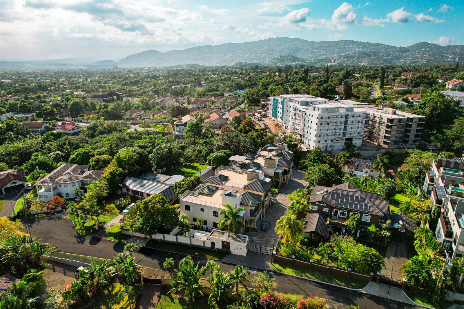 Luxury-Townhouse-for-Sale-in-Cherry-Gardens-Kingston-–-Cereza-Residence Twenty-Eighth image of 2-5 Cherry Drive in Kingston 8, St. Andrew, Jamaica - property is For Sale