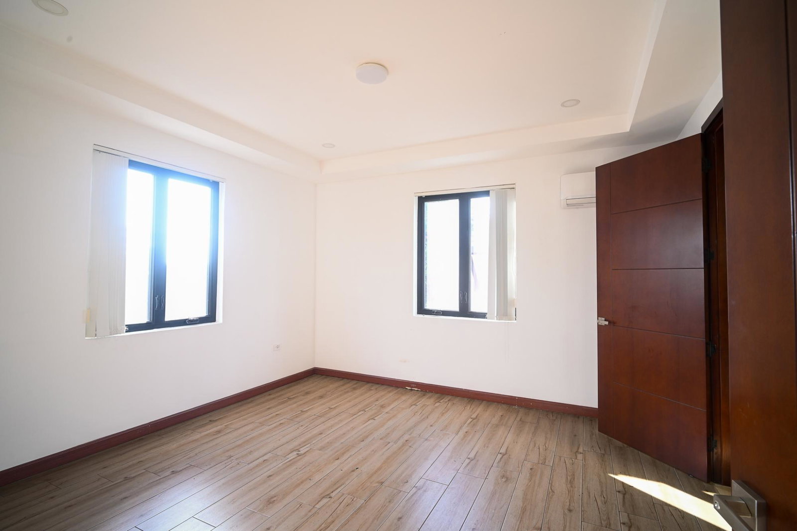 Luxury-Townhouse-for-Sale-in-Cherry-Gardens-Kingston-–-Cereza-Residence Sixth image of 2-5 Cherry Drive in Kingston 8, St. Andrew, Jamaica - property is For Sale