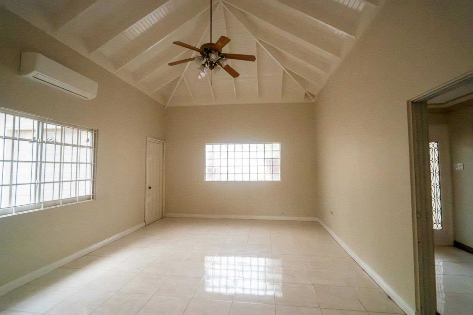 Twentieth image of 4a Grosvenor Heights in Kingston 8, St. Andrew, Jamaica - property is For Sale