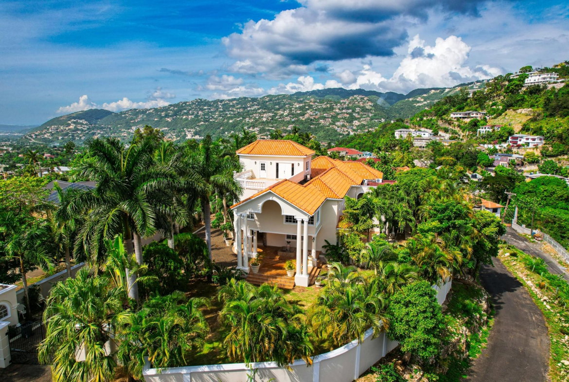 Fourth image of 4a Grosvenor Heights in Kingston 8, St. Andrew, Jamaica - property is For Sale