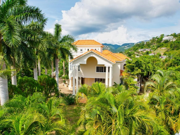 First image of 4a Grosvenor Heights in Kingston 8, St. Andrew, Jamaica - property is For Sale