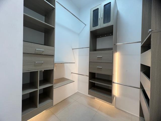 Tenth image of 204-44 Upper Waterloo Road in Kingston 8, St. Andrew, Jamaica - property is For Rent