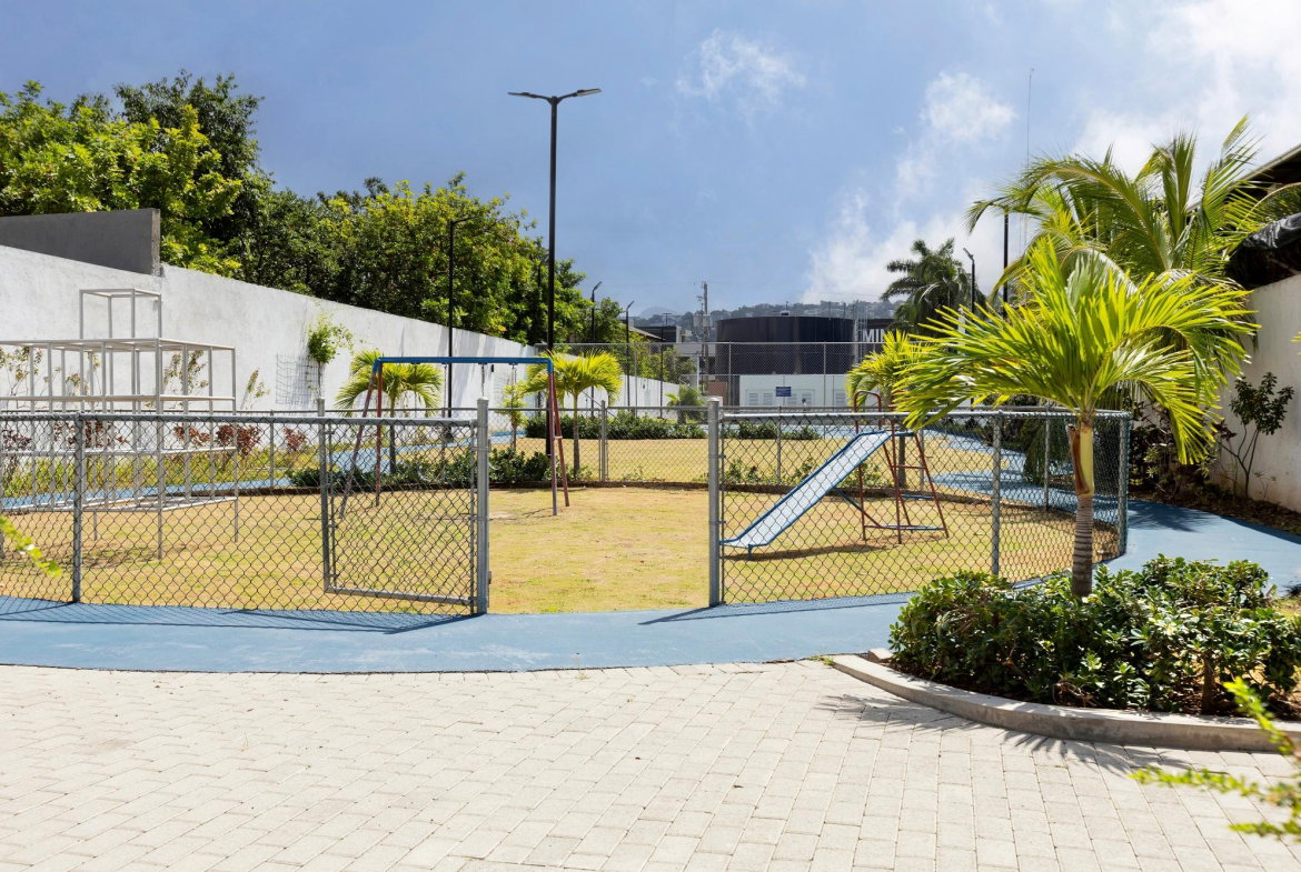 Fifth image of B810-2-4 Musgrave Avenue in Kingston 6, St. Andrew, Jamaica - property is For Rent