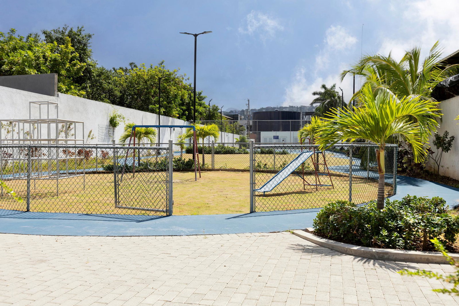 Modern-1-Bedroom-Apartment-for-Rent-in-St.-Andrew-Jamaica-–-Ocean-City-Views Fifth image of B810-2-4 Musgrave Avenue in Kingston 6, St. Andrew, Jamaica - property is For Rent