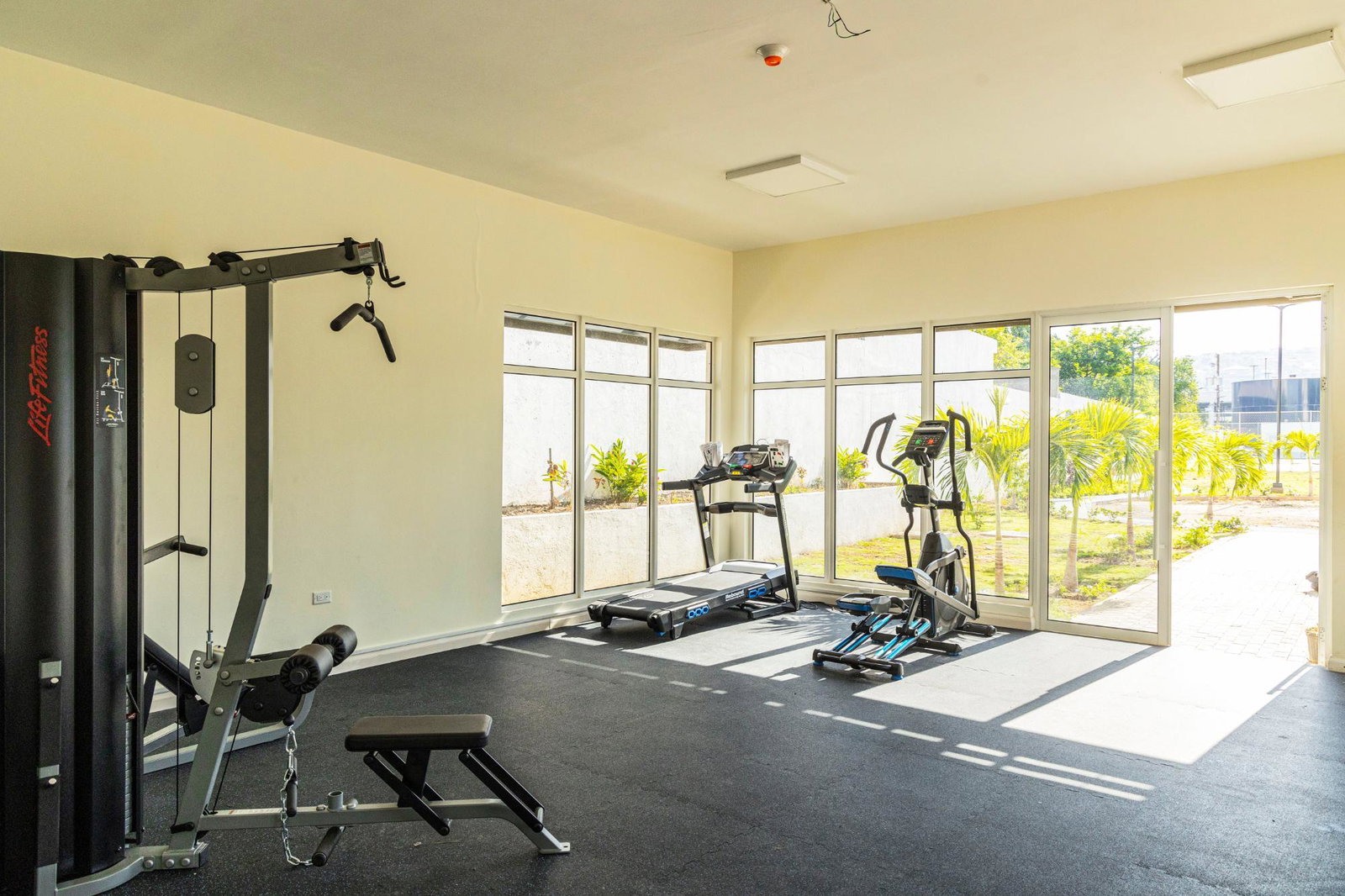 Modern-1-Bedroom-Apartment-for-Rent-in-St.-Andrew-Jamaica-–-Ocean-City-Views Sixth image of B810-2-4 Musgrave Avenue in Kingston 6, St. Andrew, Jamaica - property is For Rent