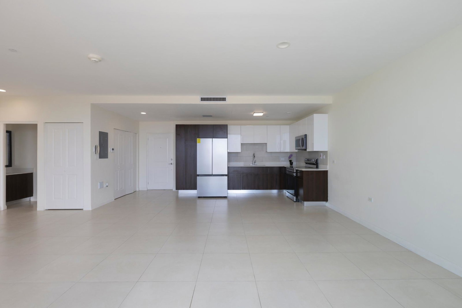 Modern-1-Bedroom-Apartment-for-Rent-in-St.-Andrew-Jamaica-–-Ocean-City-Views Ninth image of B810-2-4 Musgrave Avenue in Kingston 6, St. Andrew, Jamaica - property is For Rent