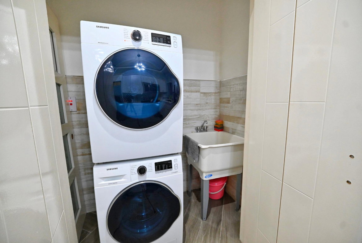 Eleventh image of 202-48 Paddington Terrace in Kingston 6, St. Andrew, Jamaica - property is For Sale