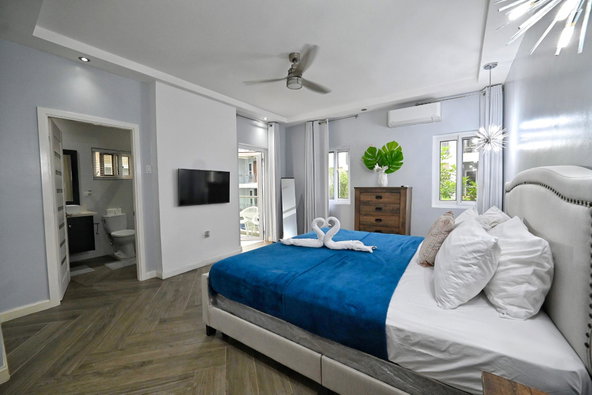 Fourth image of 202-48 Paddington Terrace in Kingston 6, St. Andrew, Jamaica - property is For Sale