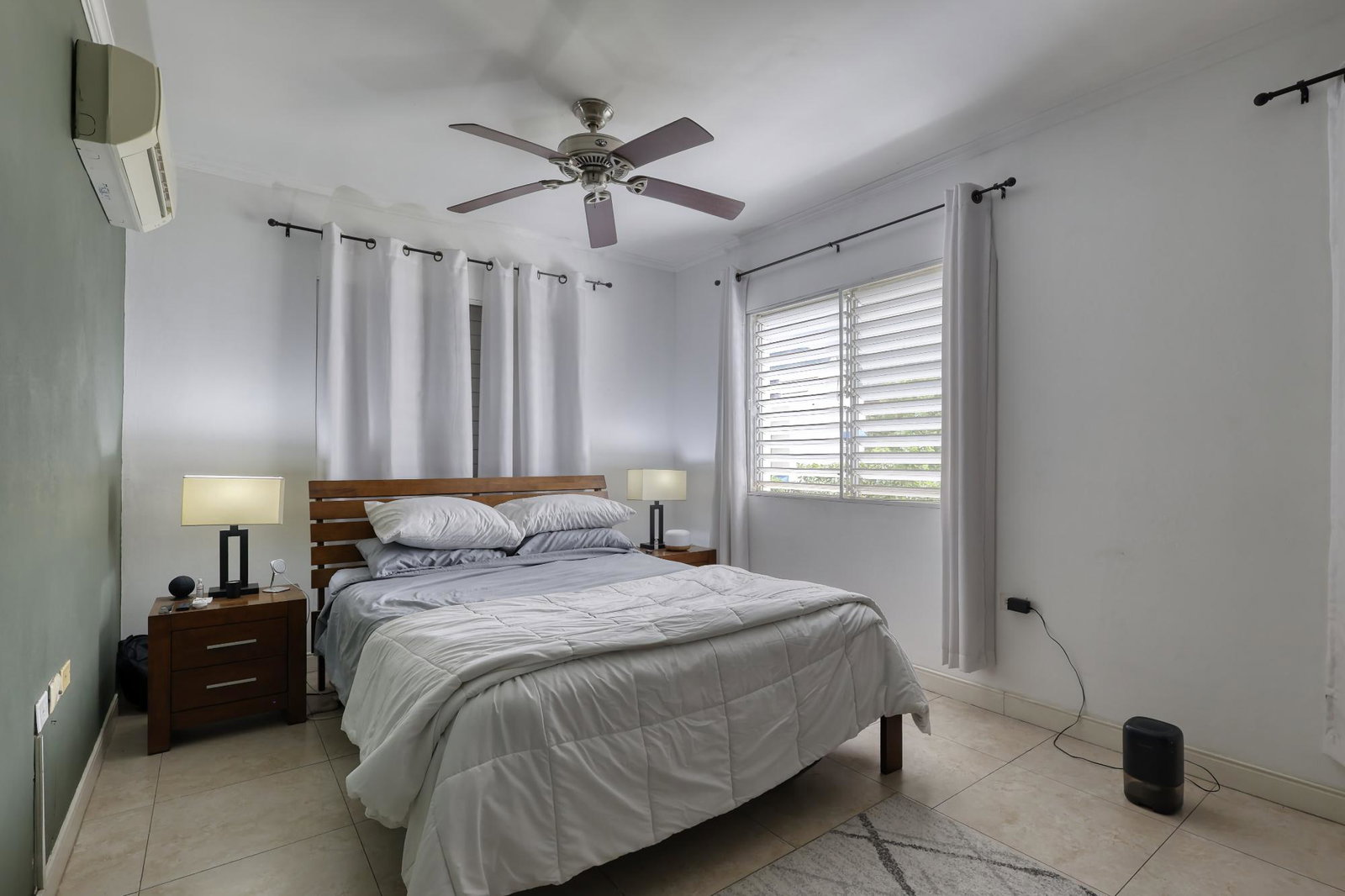 Seventh image of 15-40 Paddington Terrace in Kingston 6, St. Andrew, Jamaica - property is For Sale