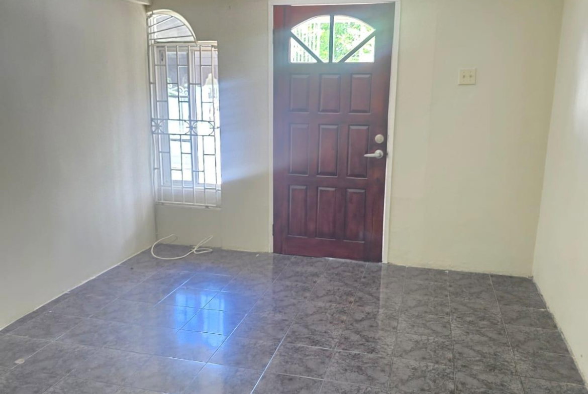 Fourth image of 8 Bombay Avenue in Kingston 19, St. Andrew, Jamaica - property is For Rent