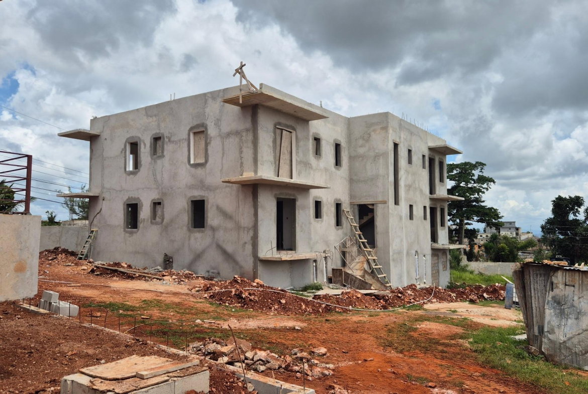 Fourth image of 2- Cedar Grove, Manchester in Cedar Grove, Manchester, Jamaica - property is For Sale