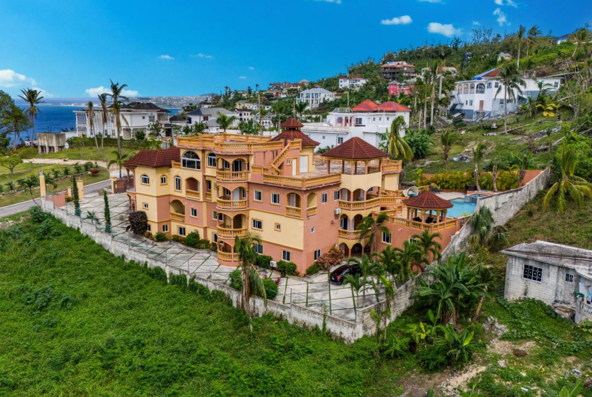 Sixteenth image of 4-45 Rhynie Drive in Unity Hall, St. James, Jamaica - property is For Rent