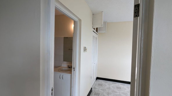 Ninth image of 334-2 Worthington Terrace in Kingston 5, St. Andrew, Jamaica - property is For Rent