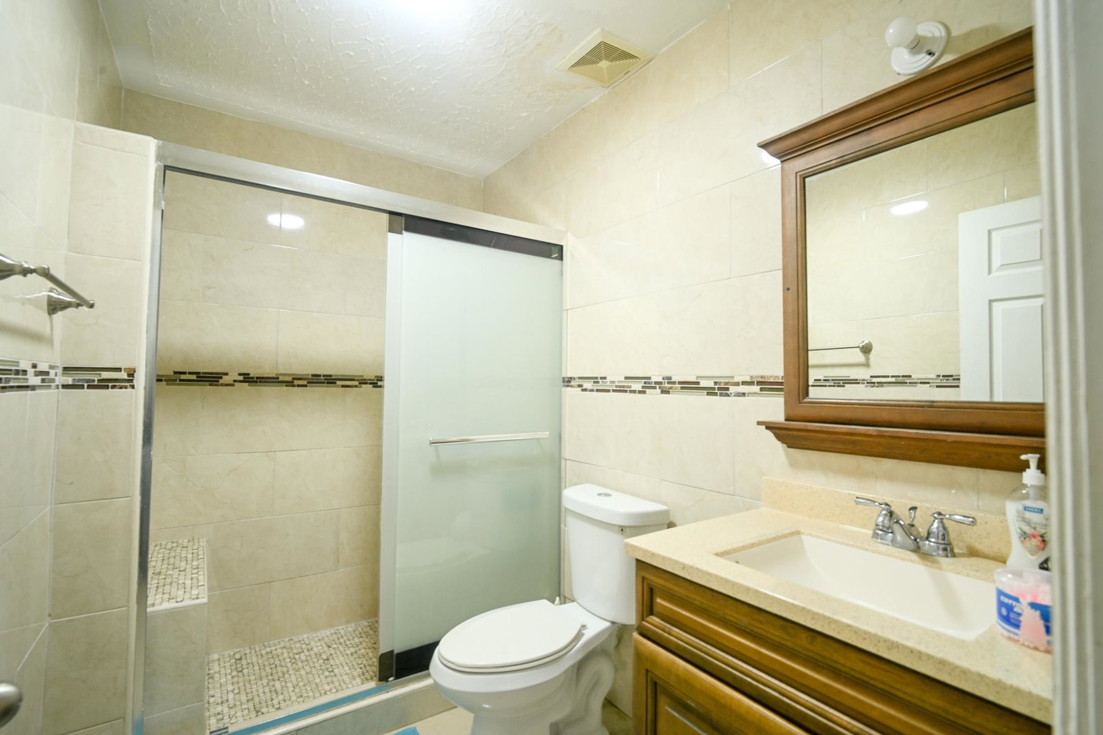 Eleventh image of 2-9 Garth Road in Kingston 5, St. Andrew, Jamaica - property is For Sale