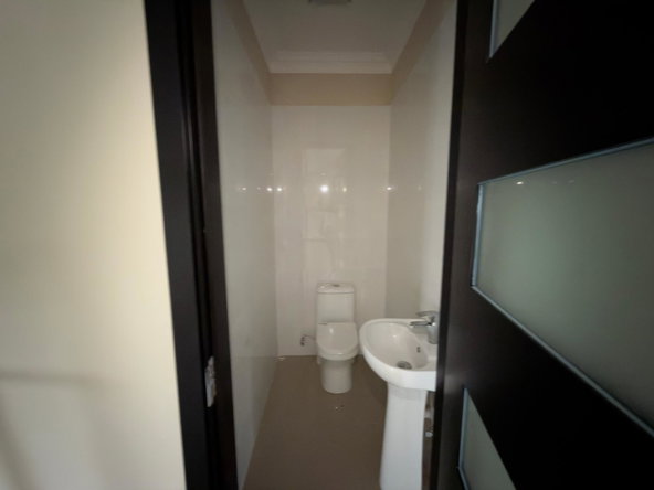 Eighth image of 3-22 Darlington Avenue in Kingston 8, St. Andrew, Jamaica - property is For Sale