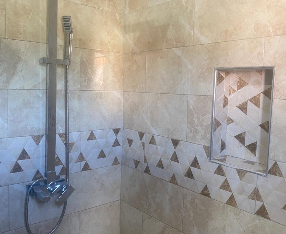 Twenty-Fifth image of 7 19 Roehampton Drive in Kingston 19, St. Andrew, Jamaica - property is For Sale