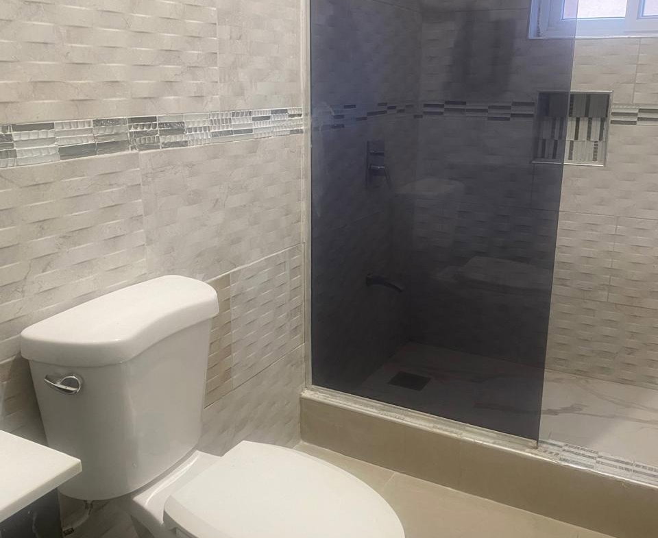 Twenty-Ninth image of 7 19 Roehampton Drive in Kingston 19, St. Andrew, Jamaica - property is For Sale