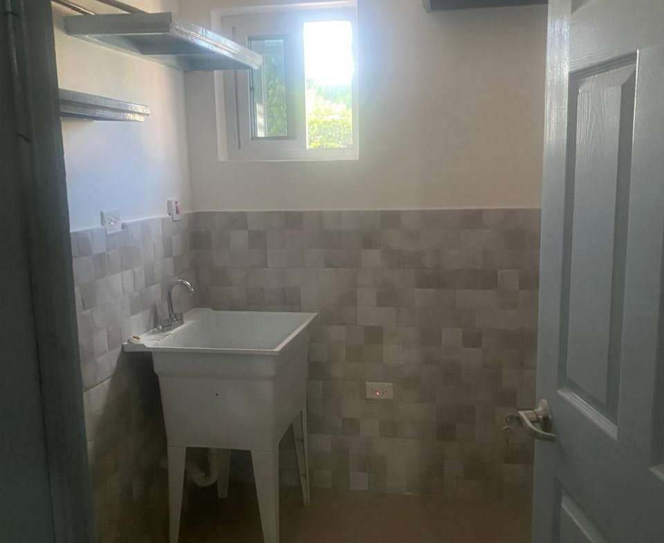 Fifth image of 7 19 Roehampton Drive in Kingston 19, St. Andrew, Jamaica - property is For Sale