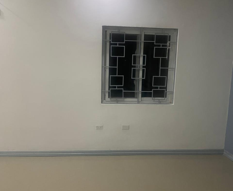 Tenth image of 7 19 Roehampton Drive in Kingston 19, St. Andrew, Jamaica - property is For Sale