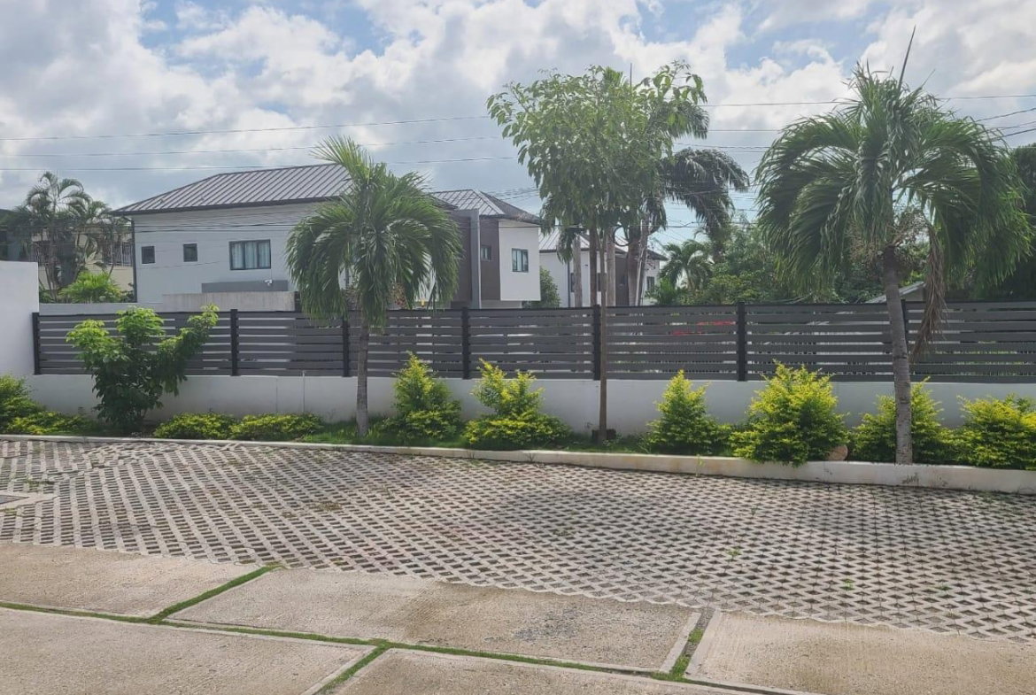 Fifth image of 6-32 Charlemont Drive in Kingston 6, St. Andrew, Jamaica - property is For Sale