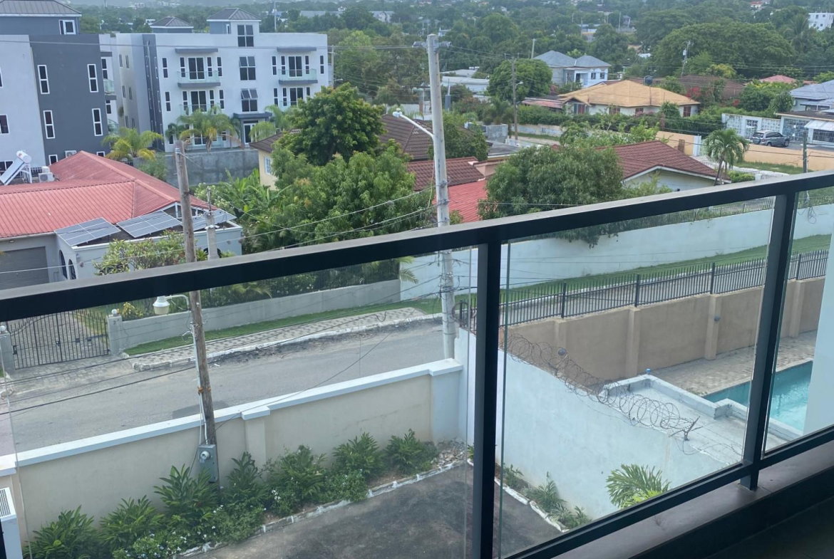 Tenth image of 301-3 Kings Drive in Kingston 6, St. Andrew, Jamaica - property is For Sale