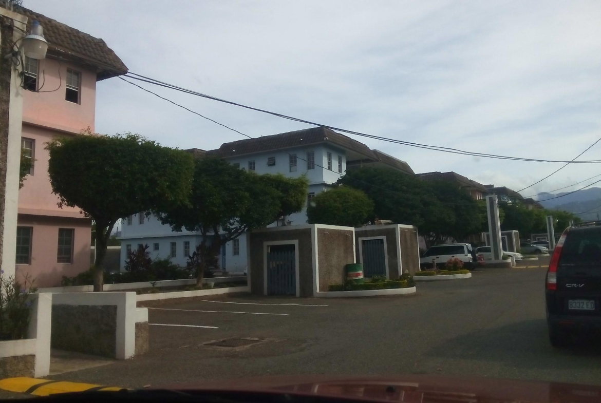 Second image of 9e-2 Gilmour Drive, Kingston 2 in Kingston 20, St. Andrew, Jamaica - property is For Sale