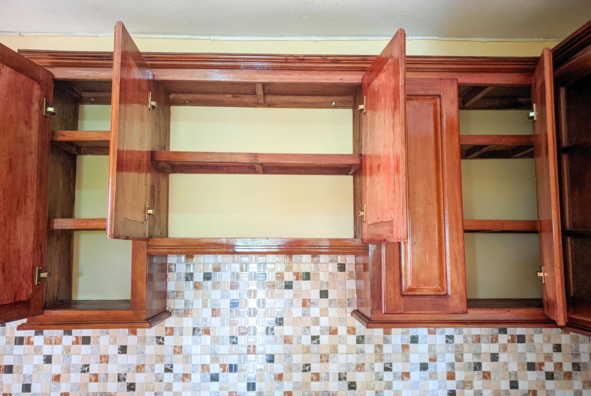 Twelfth image of 9e-2 Gilmour Drive, Kingston 2 in Kingston 20, St. Andrew, Jamaica - property is For Sale