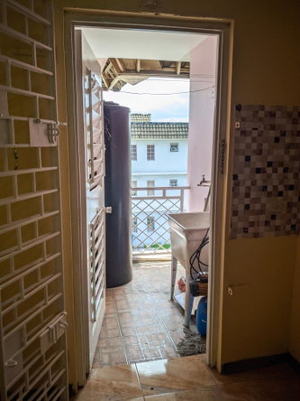 Thirteenth image of 9e-2 Gilmour Drive, Kingston 2 in Kingston 20, St. Andrew, Jamaica - property is For Sale