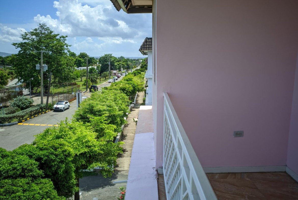 Eighth image of 9e-2 Gilmour Drive, Kingston 2 in Kingston 20, St. Andrew, Jamaica - property is For Sale