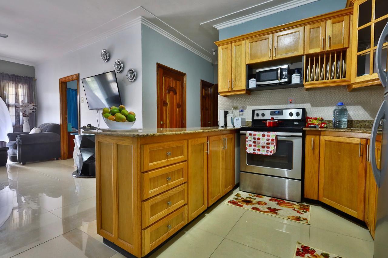 Twelfth image of 4-7 Liguanea Avenue in Kingston 6, St. Andrew, Jamaica - property is For Sale