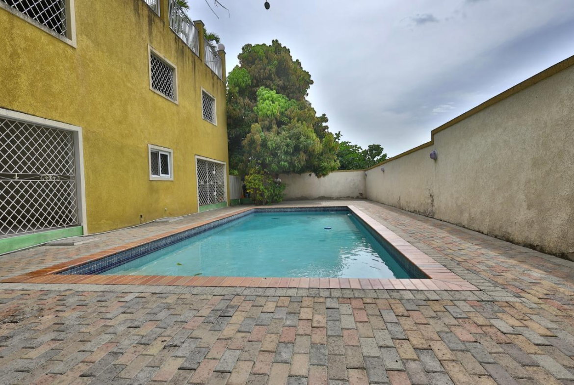 Fourteenth image of 4-7 Liguanea Avenue in Kingston 6, St. Andrew, Jamaica - property is For Sale