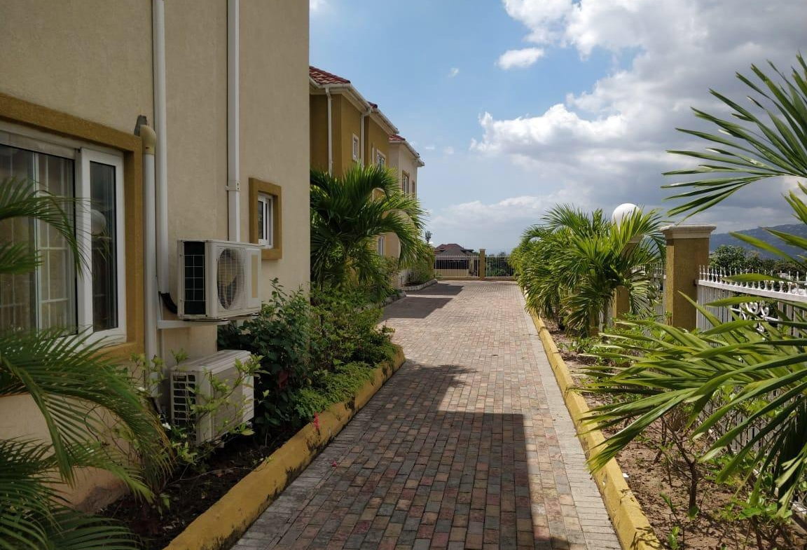 Sixteenth image of 4-7 Liguanea Avenue in Kingston 6, St. Andrew, Jamaica - property is For Sale