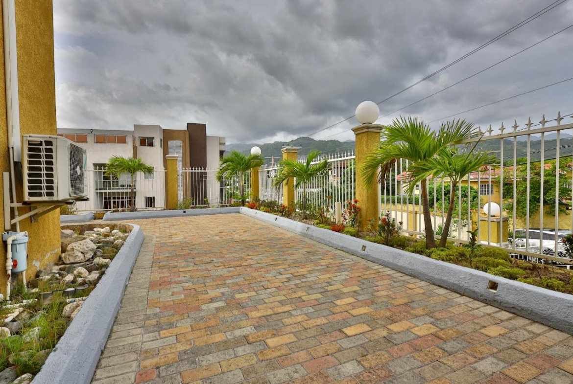Eighteenth image of 4-7 Liguanea Avenue in Kingston 6, St. Andrew, Jamaica - property is For Sale