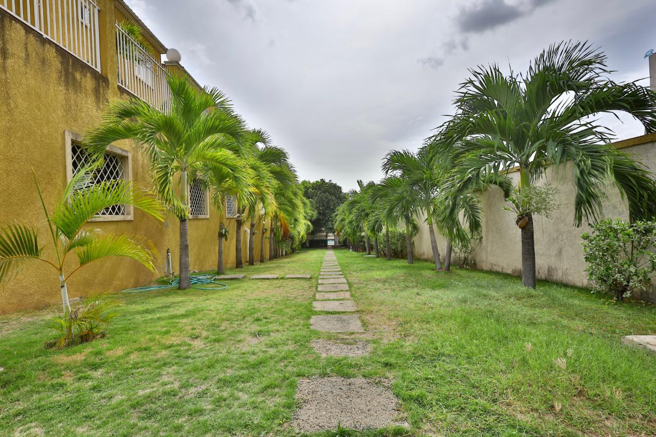 Nineteenth image of 4-7 Liguanea Avenue in Kingston 6, St. Andrew, Jamaica - property is For Sale