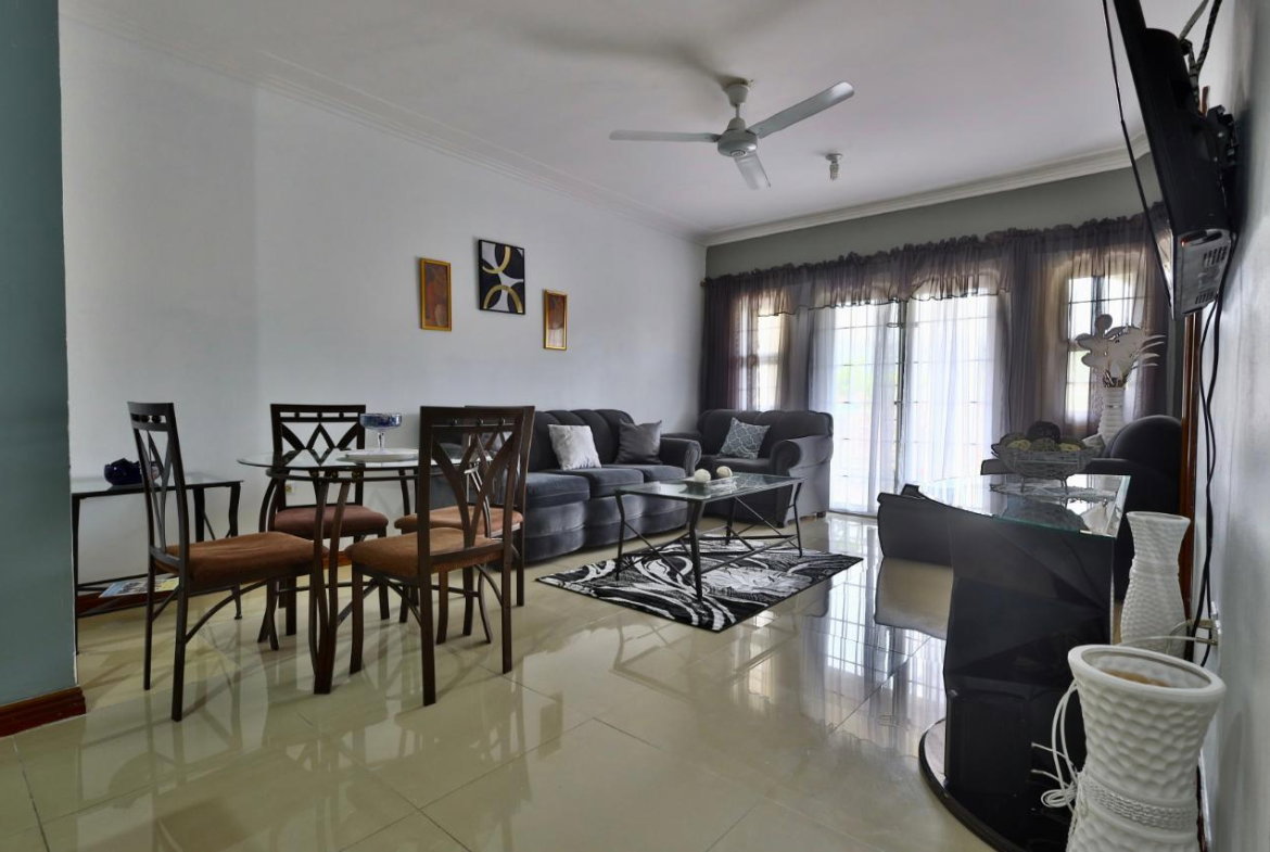 Ninth image of 4-7 Liguanea Avenue in Kingston 6, St. Andrew, Jamaica - property is For Sale