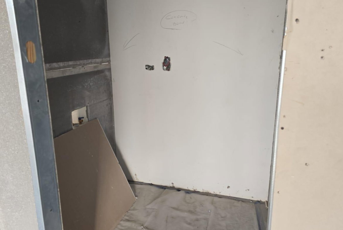 Fourteenth image of a 304-3 Central Avenue in Kingston 8, St. Andrew, Jamaica - property is For Sale