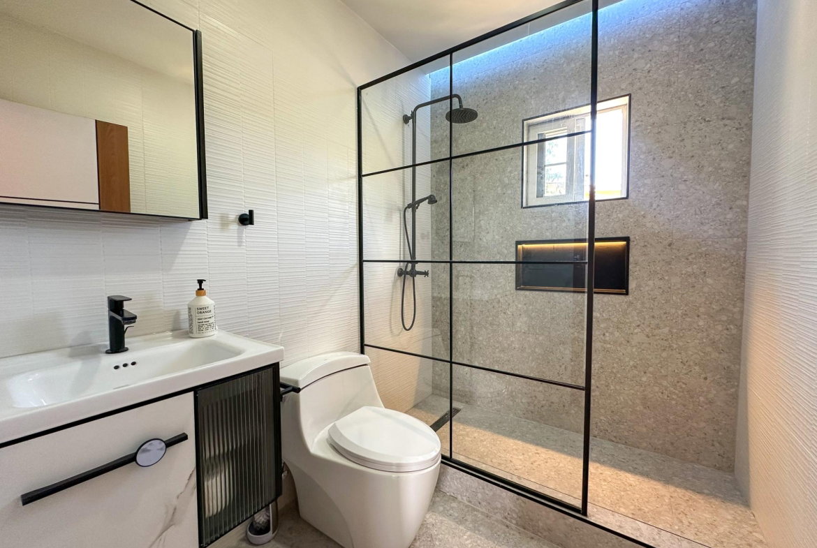 Twelfth image of 10c- Forest Hill Drive in Kingston 19, St. Andrew, Jamaica - property is For Sale