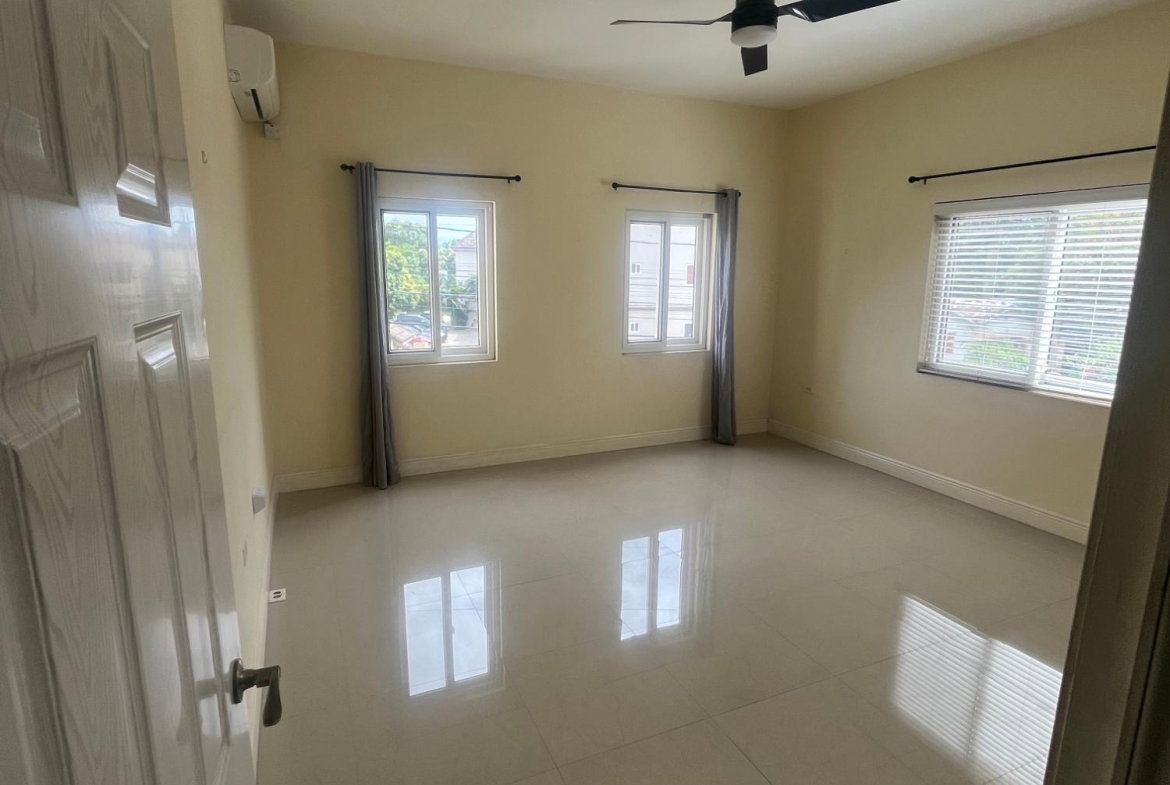 Tenth image of 3-26 Merrivale Avenue in Kingston 8, St. Andrew, Jamaica - property is For Sale