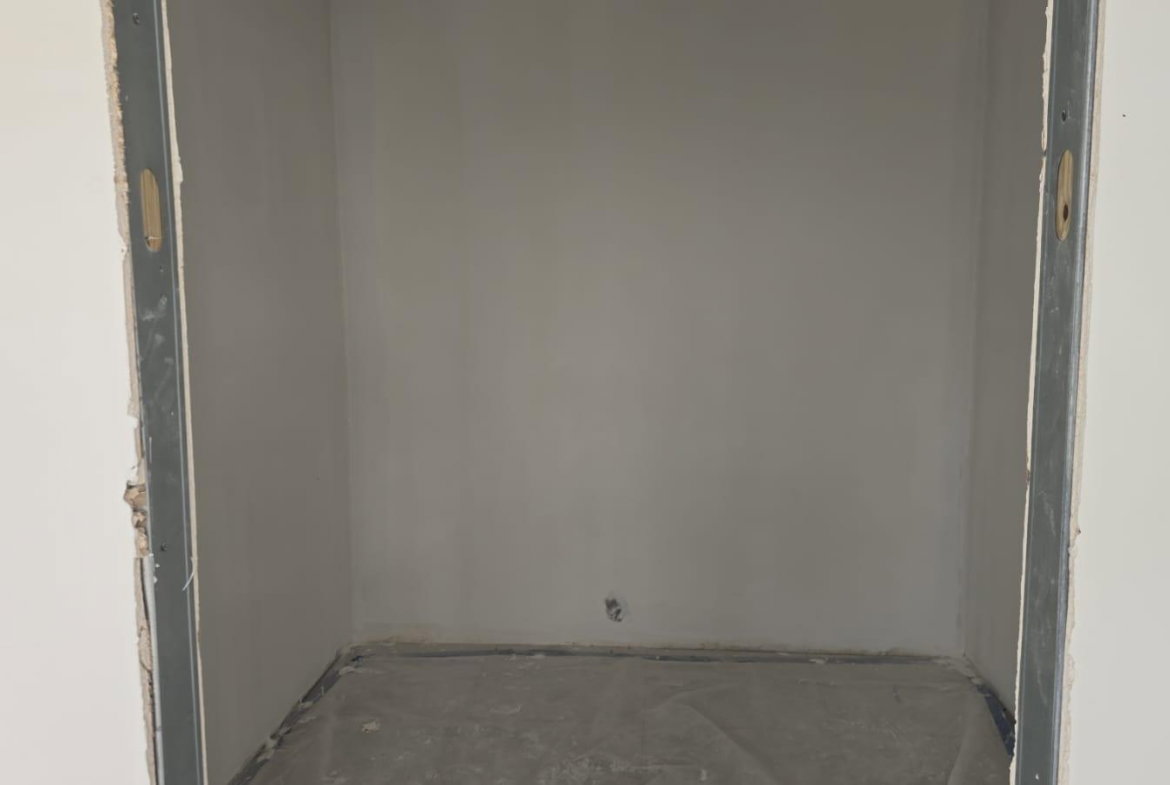 Seventeenth image of b 304-3 Central Avenue in Kingston 8, St. Andrew, Jamaica - property is For Sale