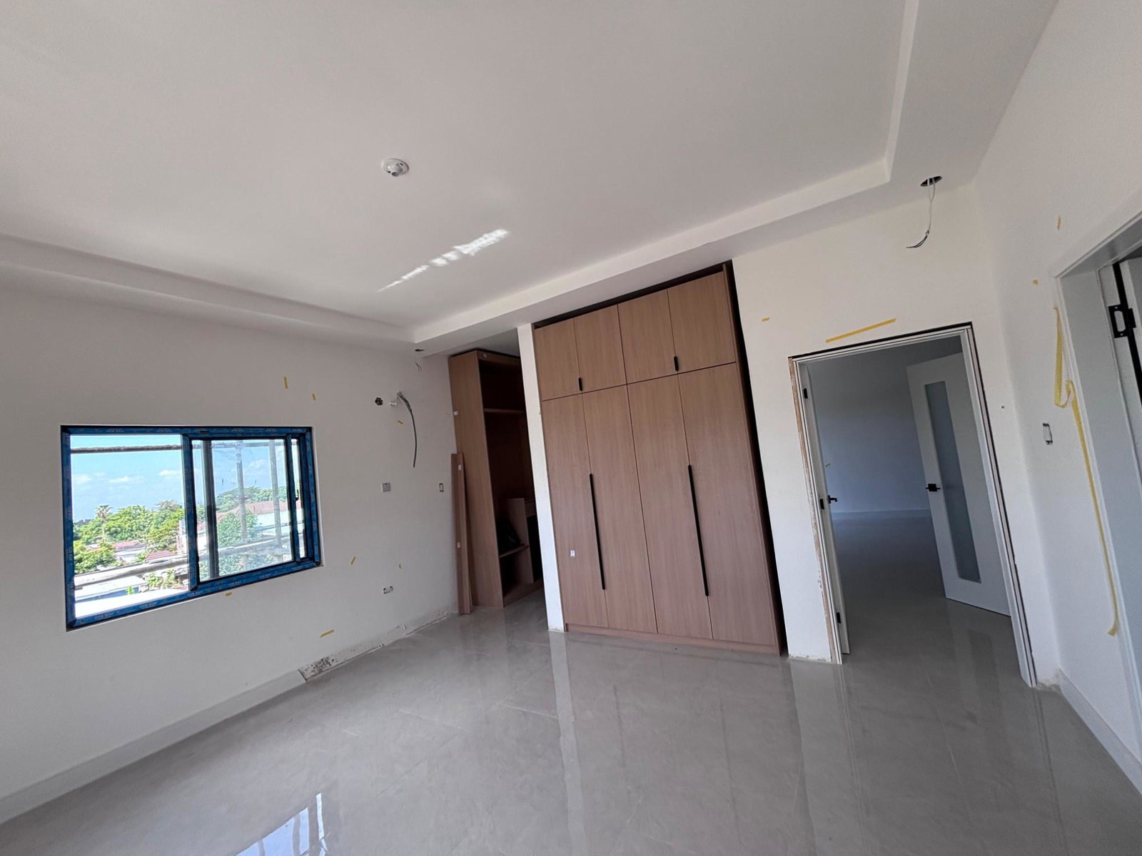 Fourth image of 11- Chesterfield Avenue, King in Kingston 10, St. Andrew, Jamaica - property is For Sale