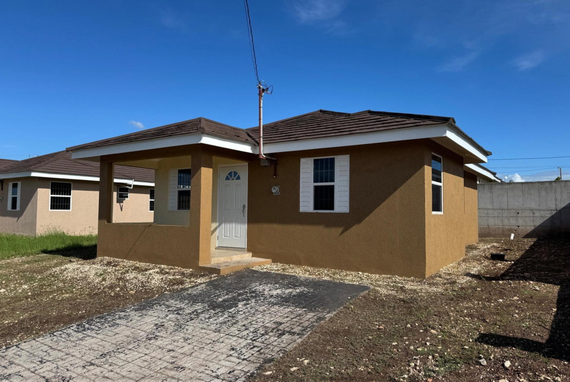 Second image of 95 Colbeck Manor, ph 2 in Colbeck, St. Catherine, Jamaica - property is For Rent