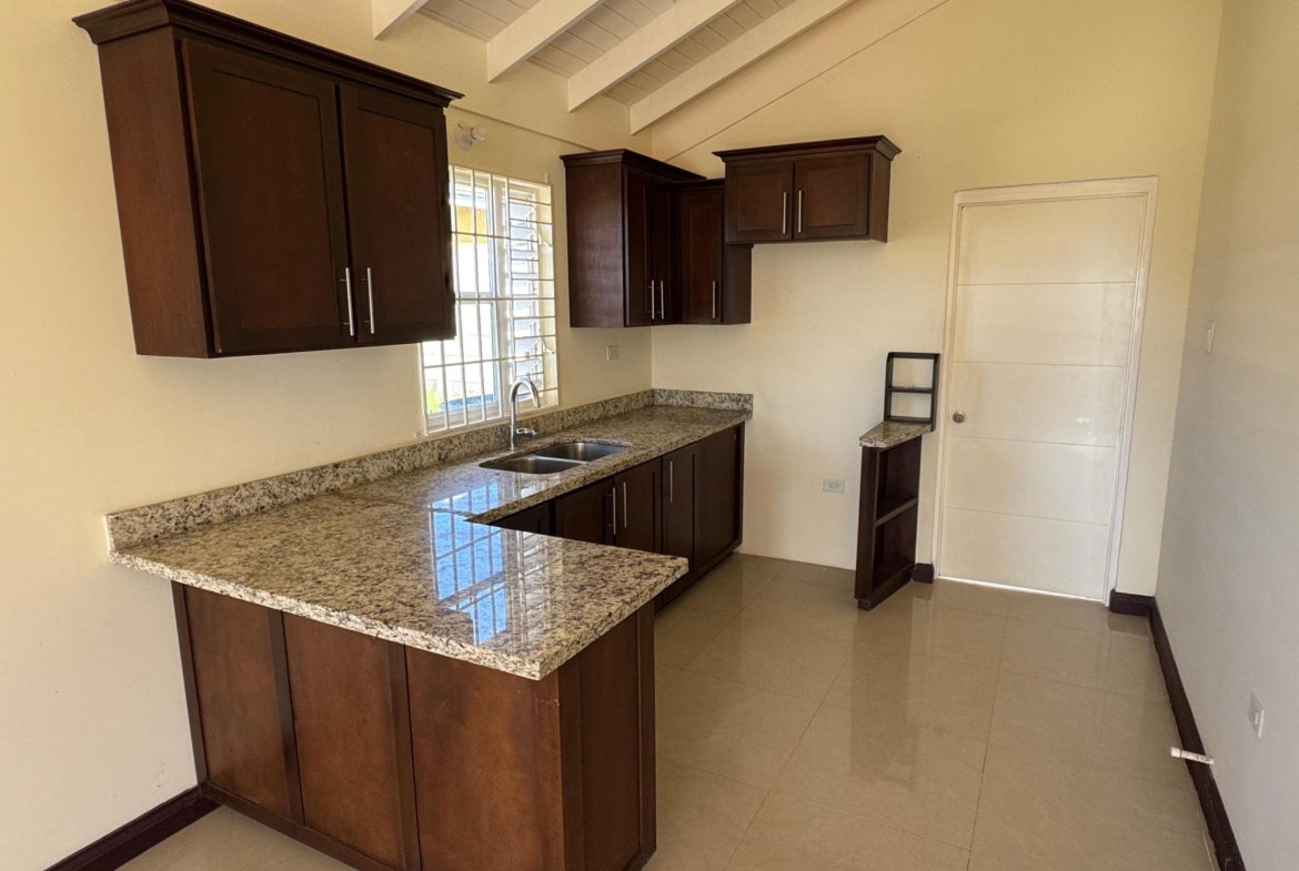 Third image of 95 Colbeck Manor, ph 2 in Colbeck, St. Catherine, Jamaica - property is For Rent