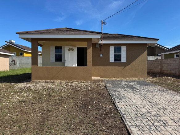 First image of 95 Colbeck Manor, ph 2 in Colbeck, St. Catherine, Jamaica - property is For Rent